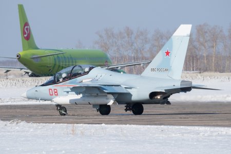 Четыре новых Як-130 переданы ВКС России