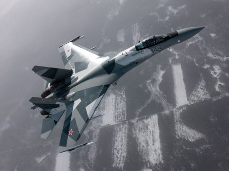 В США назвали российские Су-35 и MиГ-35 бумагой