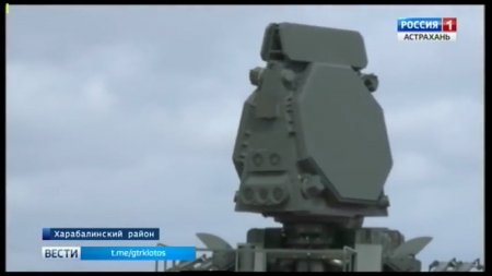 Опытный образец зенитного ракетно-пушечного комплекса "Панцирь-СМ" на шасси К-53958 "Торнадо"