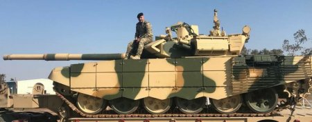 Демонстрация Т-90С в Ираке
