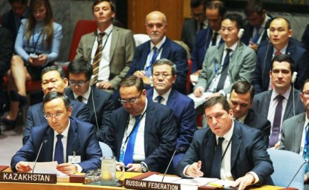 Союзники: Казахстан, испугавшись санкций, предпочел Москве Лондон