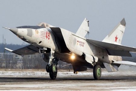 Как полет советского МиГ-25 над Тель-Авивом остановил ядерную войну
