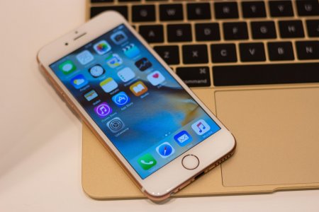 Безопасность iPhone под угрозой: Хакерам взломали GrayKey для разблокировки Apple