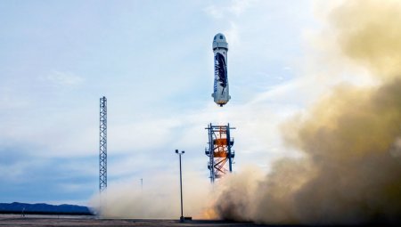 Американская Blue Origin испытала суборбитальную ракету New Shepard