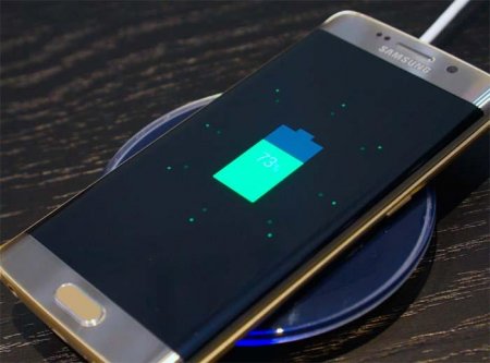 Беспроводная зарядка для Samsung Galaxy S9 разочаровала экспертов