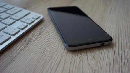 Новый флагман Asus Zenfone 5Z засветился в бенчмарке GeekBench