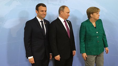 Макрону и Меркель предложили создать "нефтеевро". Без Москвы не обойтись