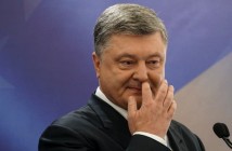 Порошенко: НАТО должно оценить самопожертвование Украины