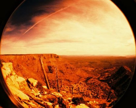 Уфолог нашел на Марсе «испепеляющий» лазер и руины города инопланетян