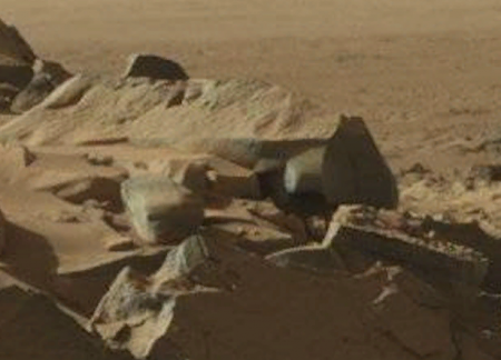 Уфолог нашел на Марсе «испепеляющий» лазер и руины города инопланетян