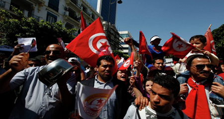 Экономический кризис в Тунисе может вылиться в бунты населения