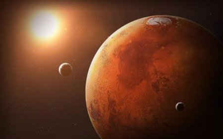 «Пришельцы с Нибиру готовят плацдарм»: На Марсе обнаружено огромное озеро