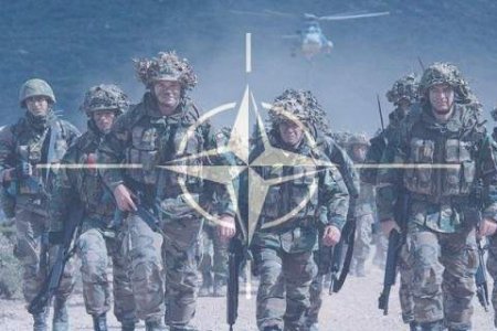 Активность НАТО вызывает у России серьезные опасения. Опасения за сам альянс