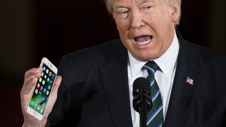 В Белом доме заявили, что у Трампа один iPhone, который регулярно меняют