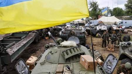 Боевики ВСУ готовят удар на южном и северном направлении ДНР — разведка