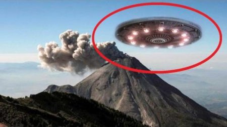 Уфологи заметили НЛО во время извержения вулкана Везувия