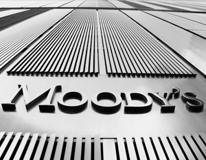 Moody's повысило суверенный рейтинг России