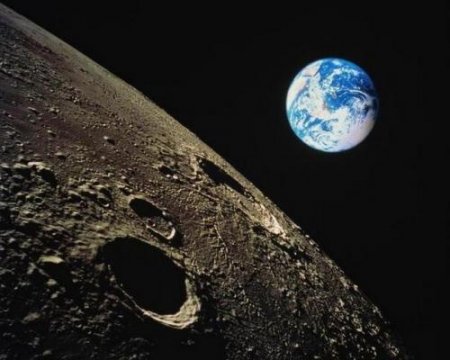 Колонизируют Луну быстрее NASA: Высадка пришельцев-разведчиков попала на ви ...