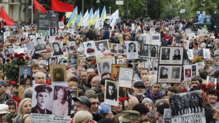 Киевский «Бессмертный полк» уничтожил альтернативный марш Климкина