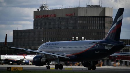 Нибиру атаковала «Аэрофлот» — Самолёт экстренно сел в Шереметьево из-за попытки пришельцев похитить россиян