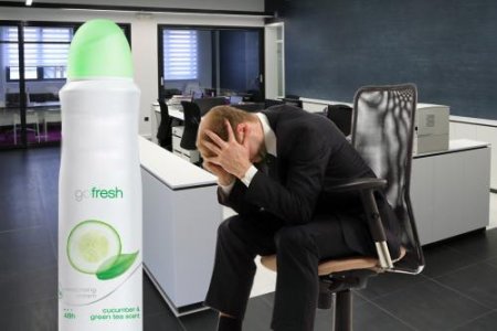 «Запшикать» удачу: Дезодорант убирает не только неприятный запах
