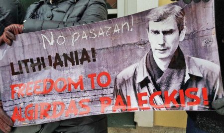 На прибалтийской окраине Евросоюза свирепствуют политические репрессии