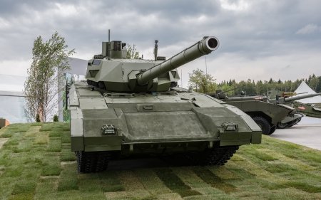 «Армата» меняет правила танкового боя». Иностранные эксперты о начале серийного производства Т-14