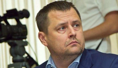 Слив скандального видео с мэром Днепропетровска: русофоба Филатова держат за «ходячую консерву»