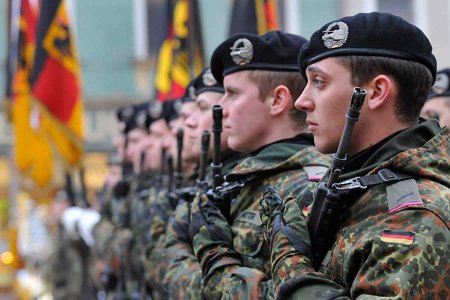 В Германии обсуждают возвращение всеобщей воинской обязанности