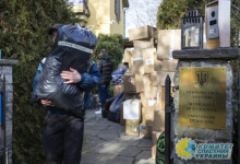 На Украине продолжается разворовывание гуманитарной помощи