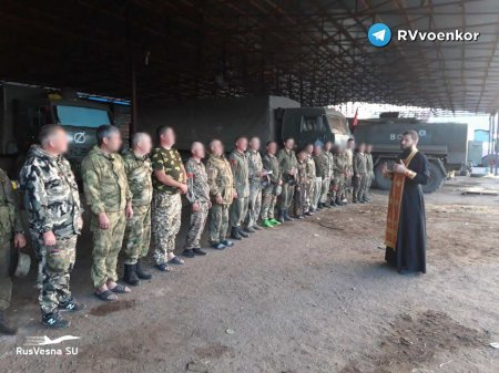 Сила духа и доблесть: военные священники «Отважных» помогают бойцам в зоне  ...