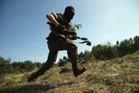 Бой с украинскими диверсантами в Курской области: сотрудники ФСБ преследуют врага