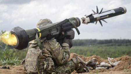 Поставки оружия Украине сильно истощили собственные запасы США — CNN