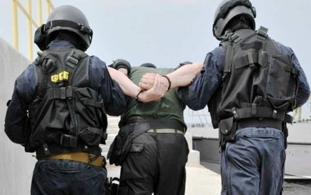 ФСБ предотвратила теракт на Кавказе (ВИДЕО)