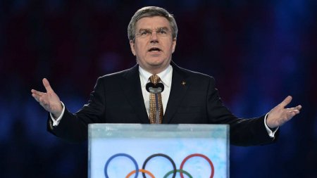 Глава МОК выступил за допуск спортсменов из России на Олимпиаду-2024