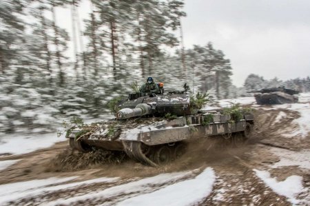 Танки Leopard уже на Украине, — министр обороны Польши