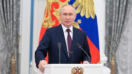 Путин призвал Генпрокуратуру жестко реагировать на попытки дестабилизации в стране