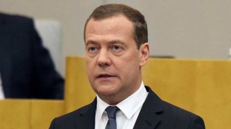 Медведев зачитал телеграмму Сталина директорам оборонных предприятий (ВИДЕО)