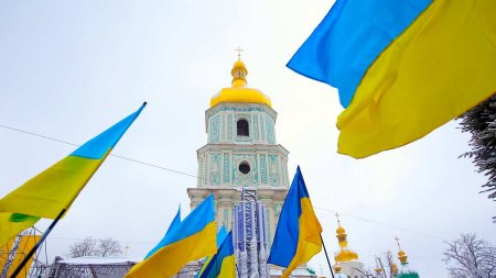Украинские сатанисты сожгли очередной православный храм (ФОТО, ВИДЕО)