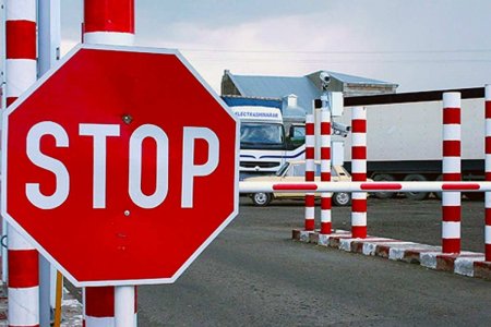 Финляндия запрещает въезд автомобилей, зарегистрированных в России