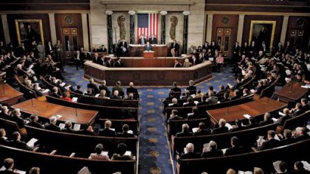Сенат США принял законопроект о поддержке Украины и новых санкциях против Р ...