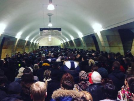 #КалужскоРижская: ремонтные работы спровоцировали коллапс в московском метро