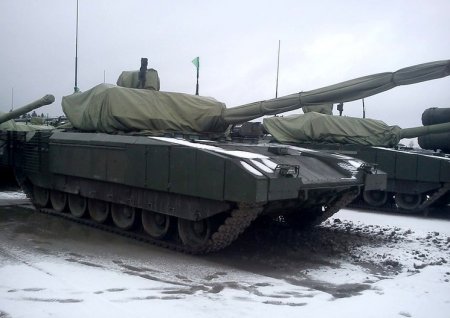 «Минобороны России закупило 100 танков 