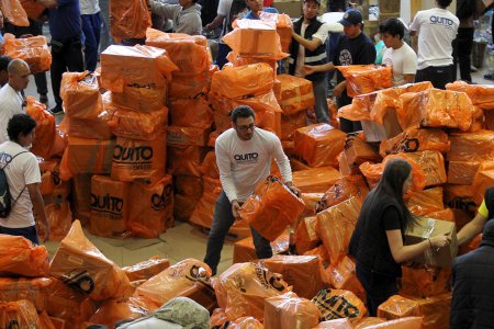 Эквадор поблагодарил Россию за гуманитарную помощь для пострадавших от землетрясения