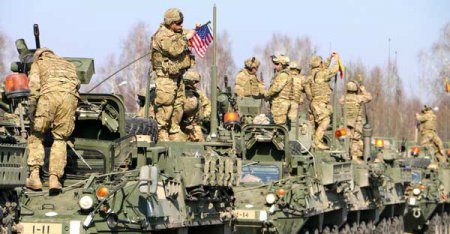 НАТО может разместить войска в ста километрах от Калининграда