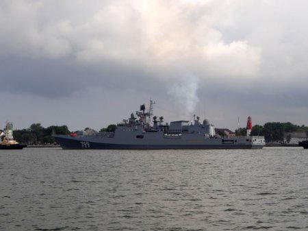 «Фрегат "Адмирал Макаров" в море» Фотофакты