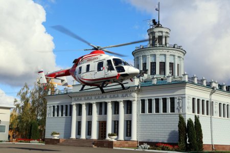 «Первый российский серийный вертолет «Ансат» с медицинским модулем передан заказчику» Авиация