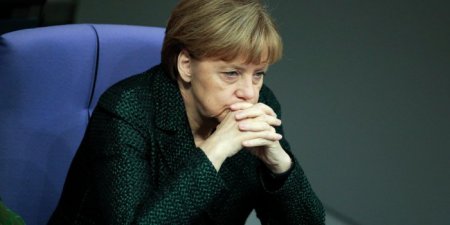 Эрдоган заставил Меркель "грустить" из-за сравнения ФРГ с нацистской Германией