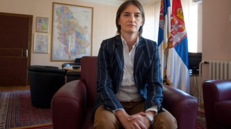 Премьером Сербии станет открытая лесбиянка