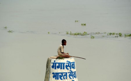 Катастрофические наводнения в Индии, Непале и Бангладеш: 16 млн пострадавших